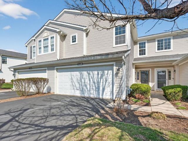 Condo for sale in Plainfield, Illinois
