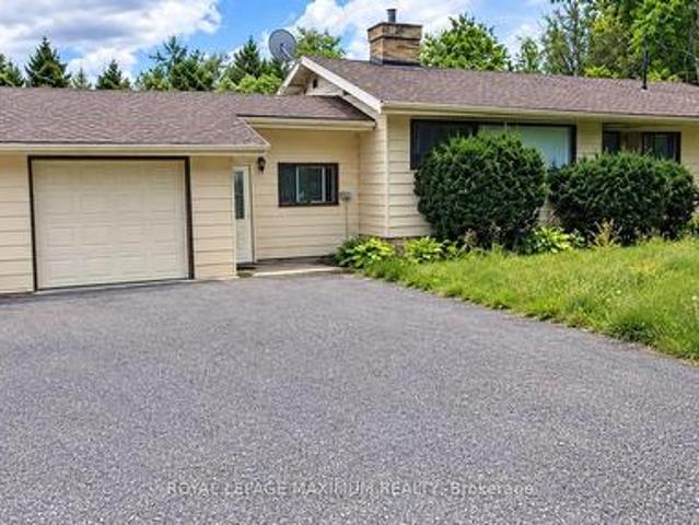 House for sale in Adjala–tosorontio, Ontario