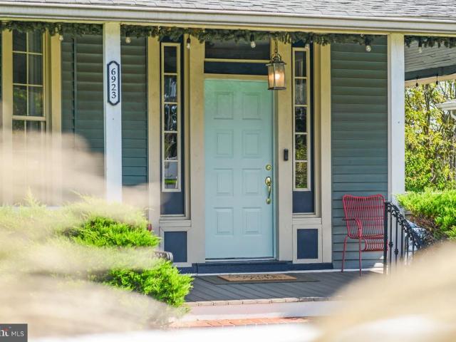 House for sale in Springdale, Braddock Heights