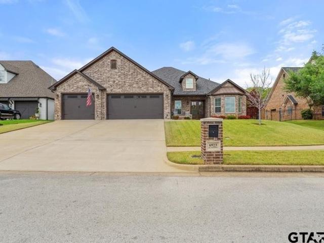 House for sale in Smith, Texas