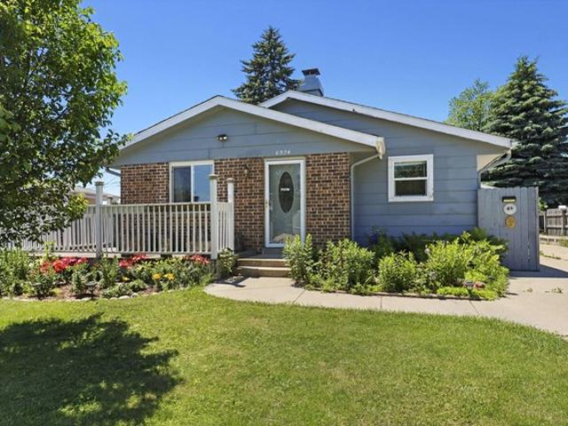 House for sale in Caledonia, Wisconsin