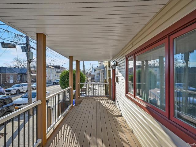 House for sale in Queens, Arverne