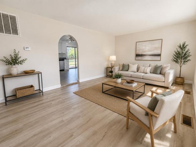 House for sale in Bridgeview, Illinois