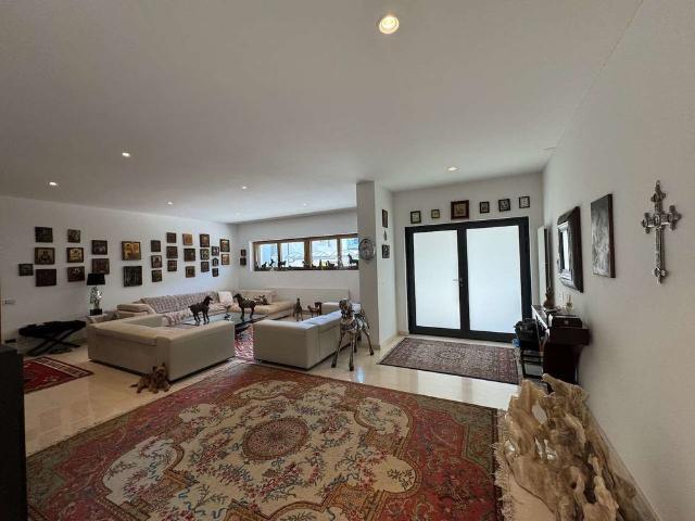 Apartment mieten in Collina d'Oro, Tessin