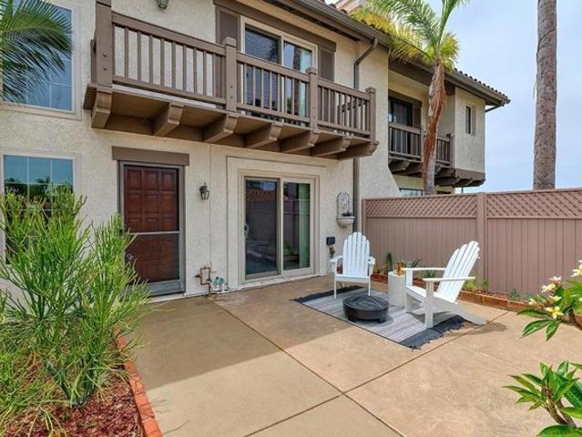 Townhouse for sale in Carlsbad, California