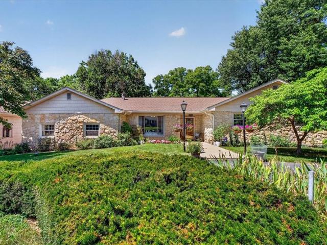 House for sale in Avon, Indiana