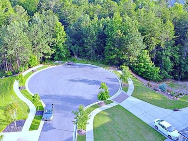 Land for sale in Flowery Branch, Georgia