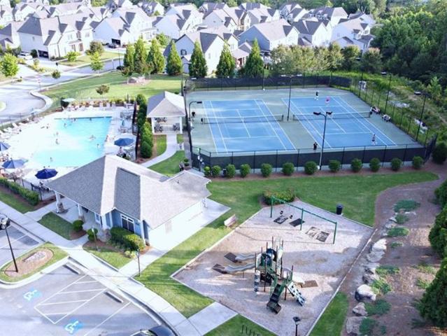 Land for sale in Flowery Branch, Georgia