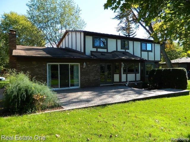 House for sale in Troy, Michigan