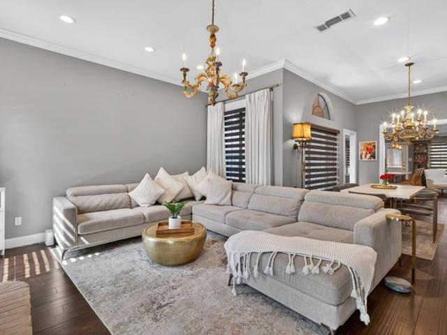 House for sale in Dallas, Texas