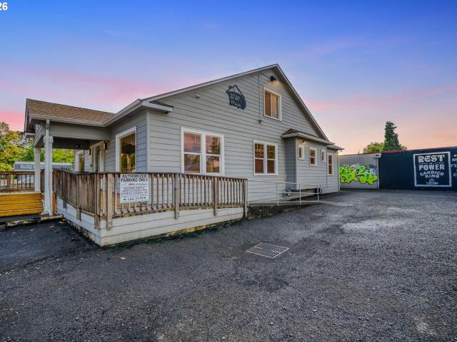 Commercial for sale in Eugene, Lane County