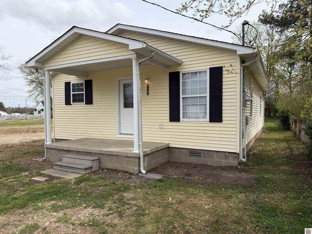 House for sale in La Center, Kentucky