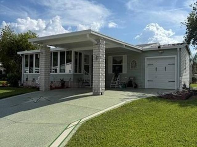 House for sale in Auburndale, Florida