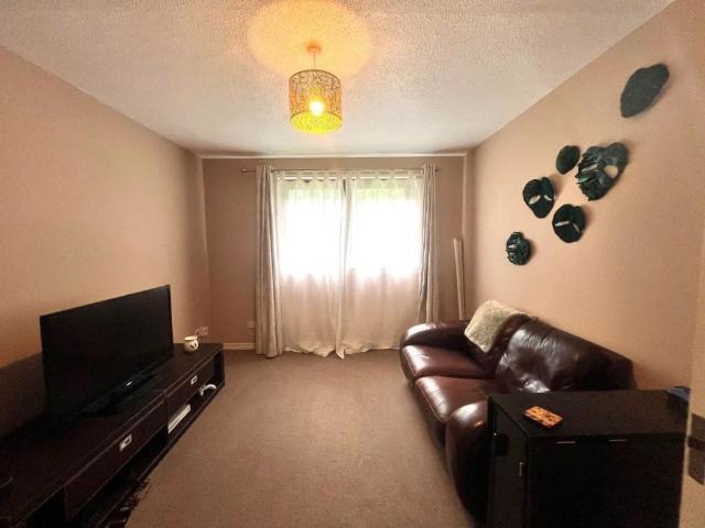 Apartment for rent in Woodside, Ballindoch