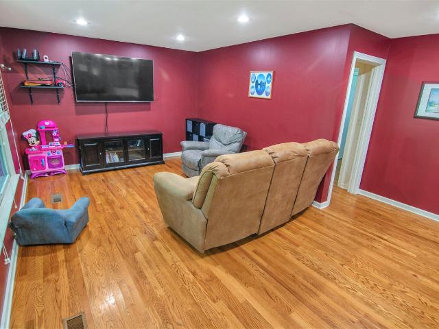House for sale in Simpson, Kentucky