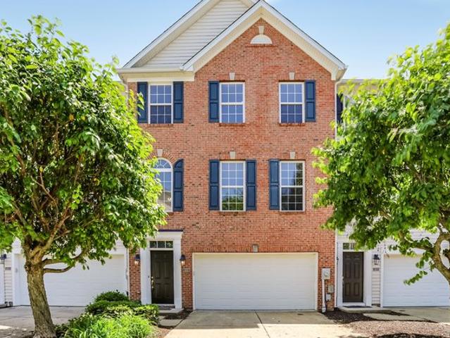 Townhouse for sale in Camby, Indiana