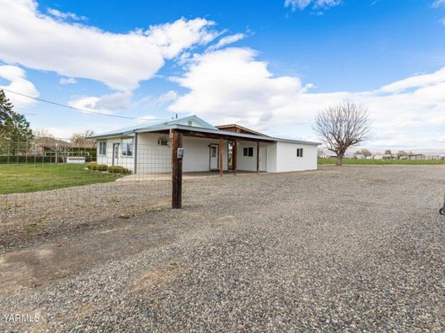House for sale in Wapato, Washington