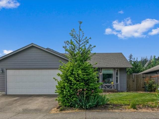 House for sale in Oregonia