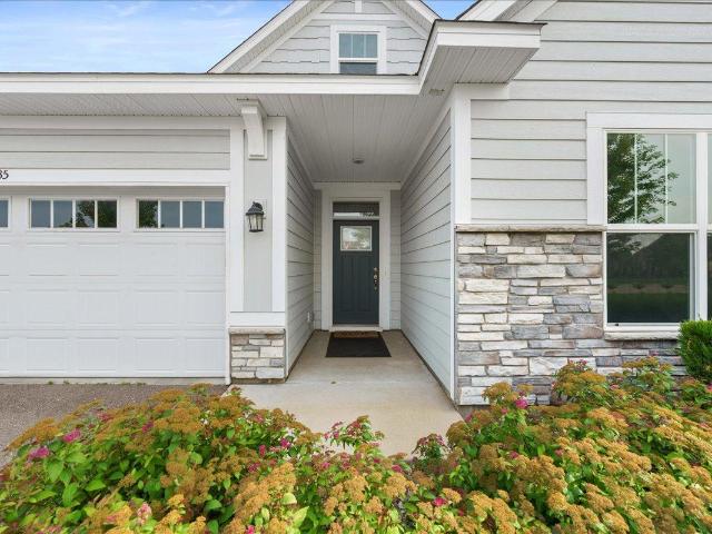 House for sale in Cottage Grove, Minnesota