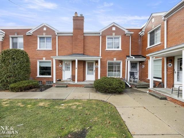 Townhouse for sale in Grosse Pointe, Michigan