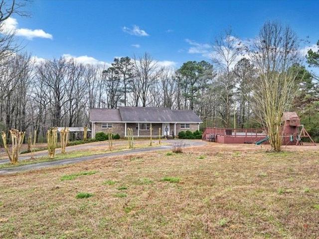 House for sale in Vinemont, Alabama