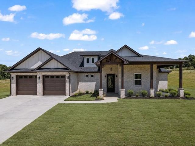 House for sale in Tatum, Texas