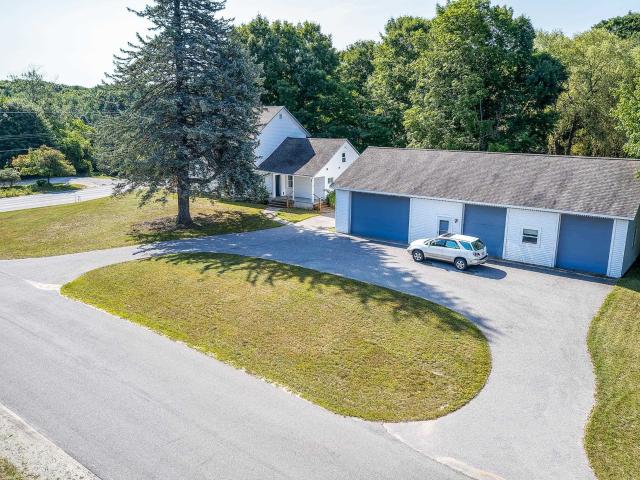 House for sale in Crystal Lake Township, Benzie County