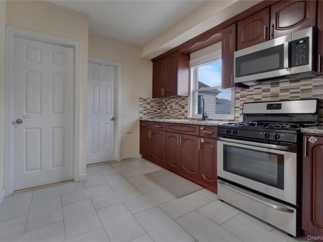House for sale in Queens, Arverne