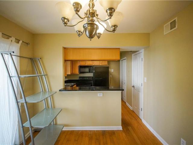 Condo for sale in Sandy Springs, Georgia
