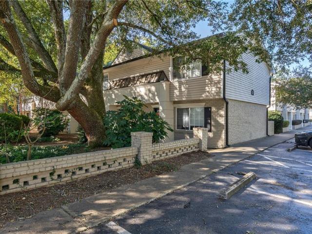 Condo for sale in Sandy Springs, Fulton County