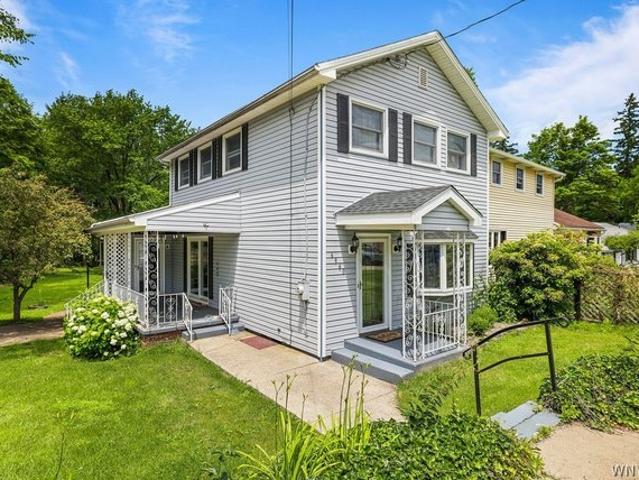 House for sale in New York