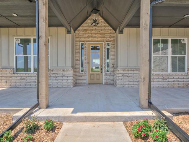 House for sale in Cashion, Oklahoma