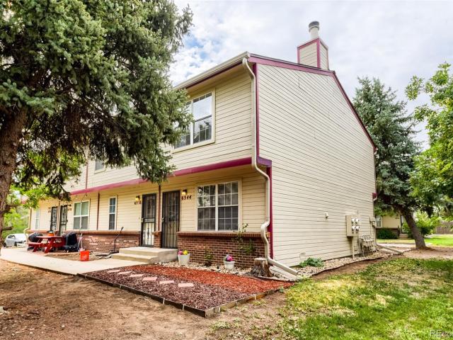 Townhouse for sale in Lakewood, Colorado