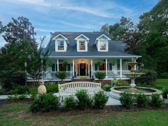 House for sale in Wadmalaw Island, South Carolina