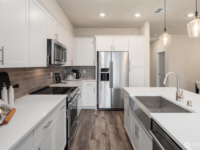 Condo for sale in Kenmore, King County