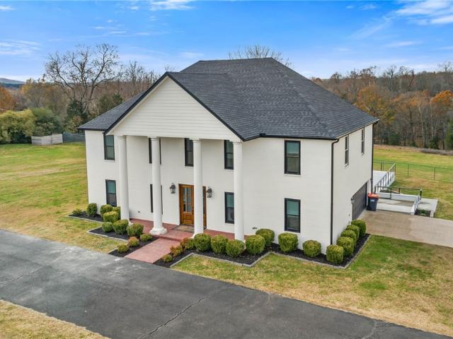 House for sale in Ark