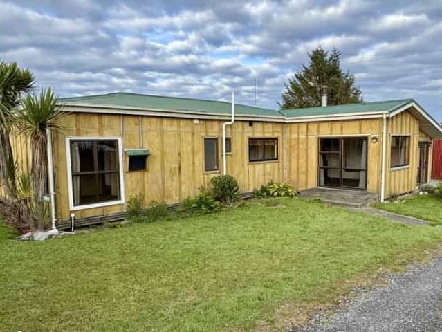 House for rent in Ruatapu, West Coast
