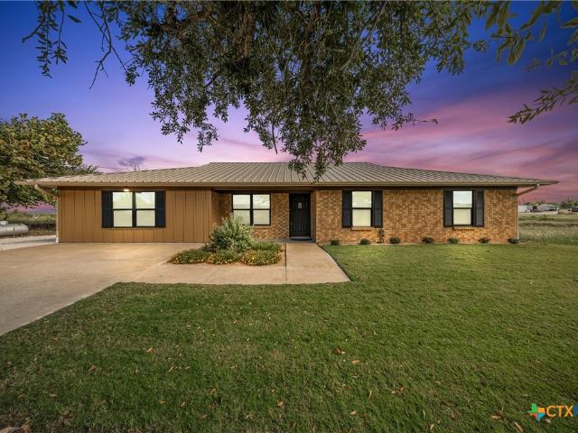 House for sale in Heidenheimer, Texas