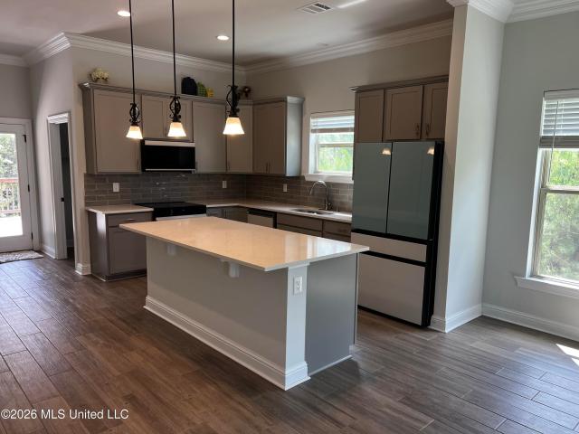 House for sale in Ocean Springs, Mississippi
