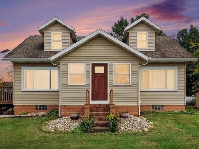 House for sale in Lawrence, Van Buren County