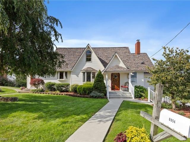 House for sale in Toronto, Ohio