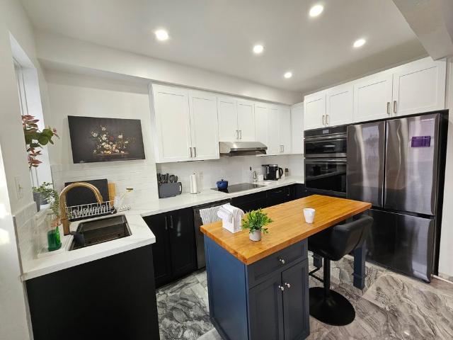 Apartment for rent in St. Leonard's, Quebec