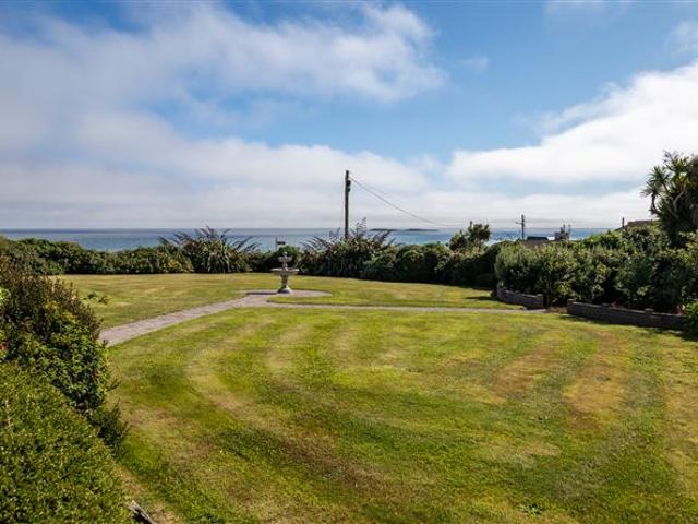 Detached House for sale in Loch Garman, North Tipperary