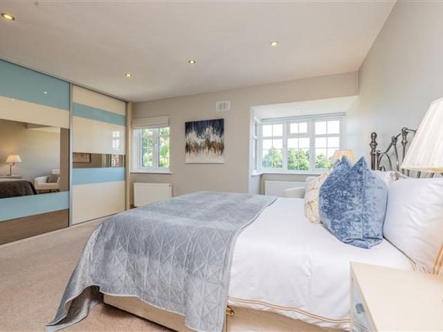 Detached House for sale in Bluebell, North Tipperary