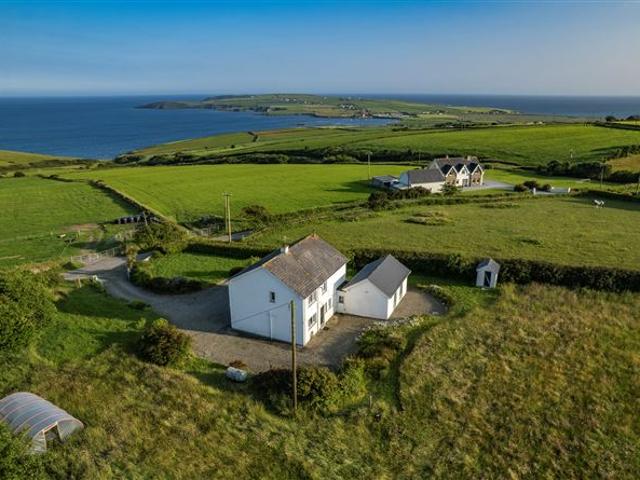 Detached House for sale