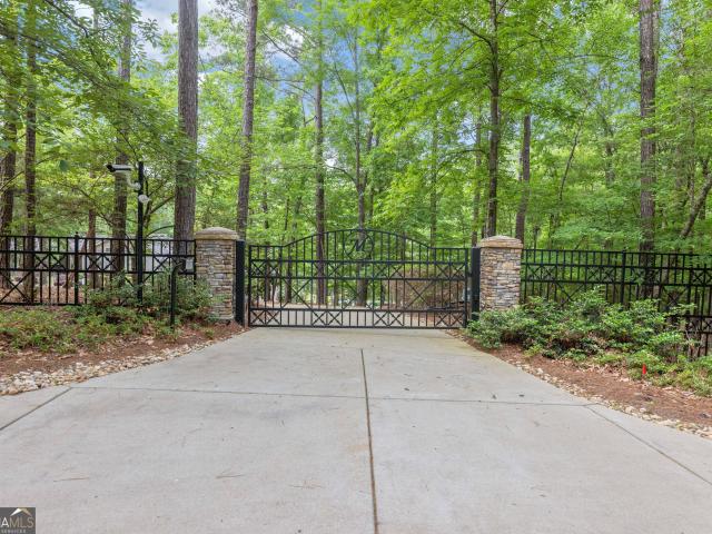 House for sale in Hamilton, Georgia