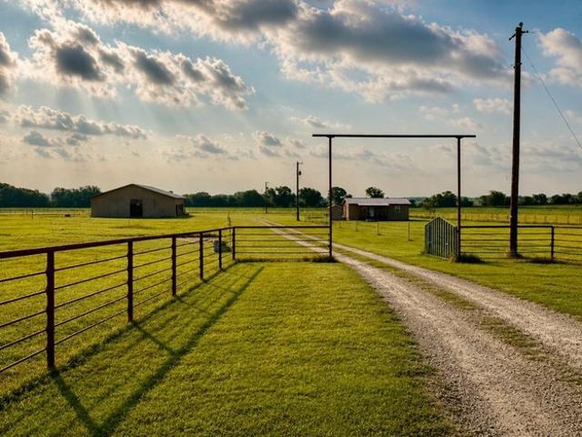 Farm for sale in Comanche, Texas