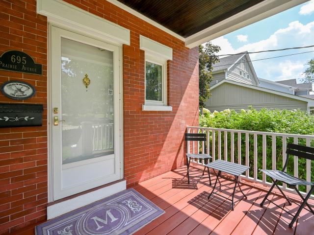 House for sale in Glen Ellyn, Illinois
