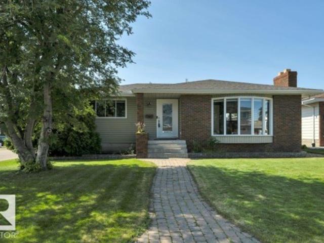 House for sale in Wedgewood, Alberta