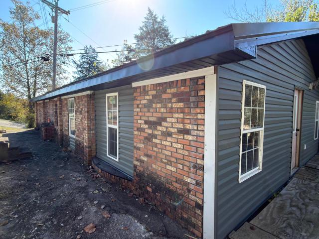 House for sale in Gregory, Monticello